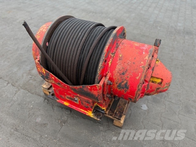 Bauer Gearmatic 23 SECR used hydraulic winch Draga