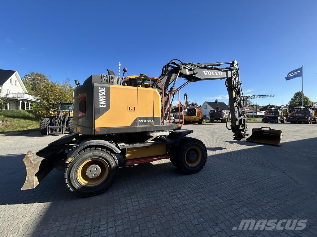 Volvo EWR150E Wheeled excavators