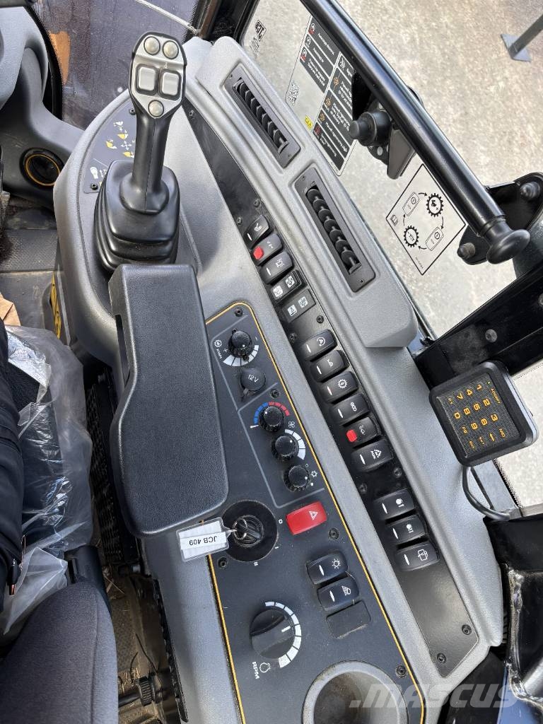 JCB 409 Nordic Edition Wheel loaders