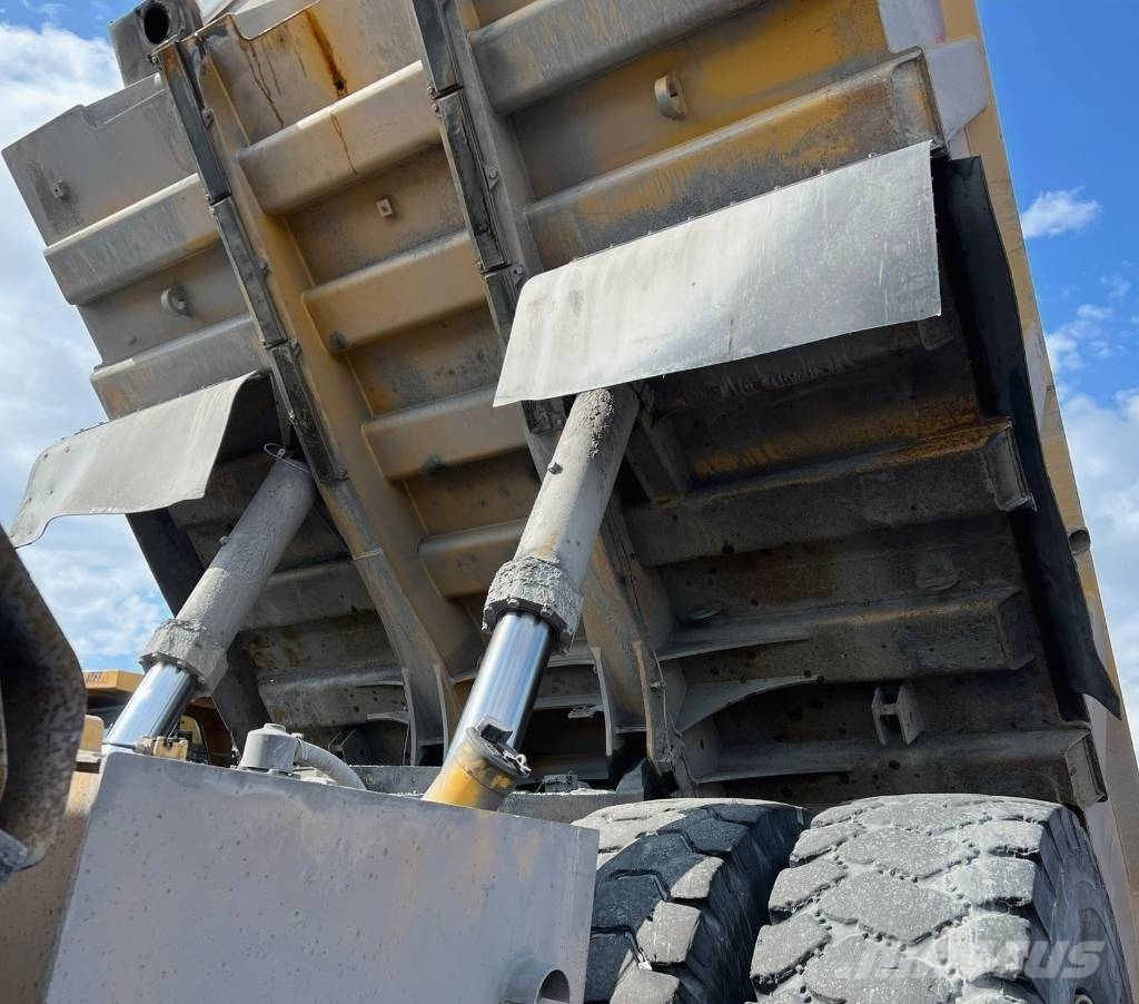 CAT 775 G Dumper - Starr