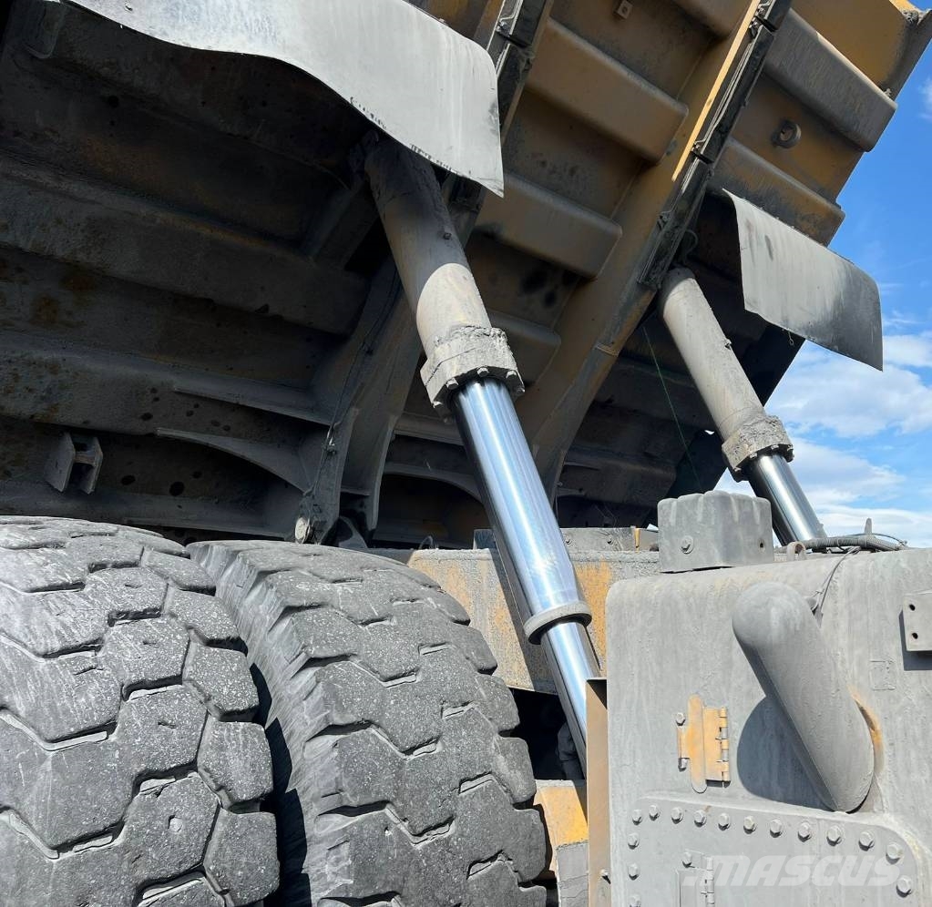 CAT 775 G Dumper - Starr