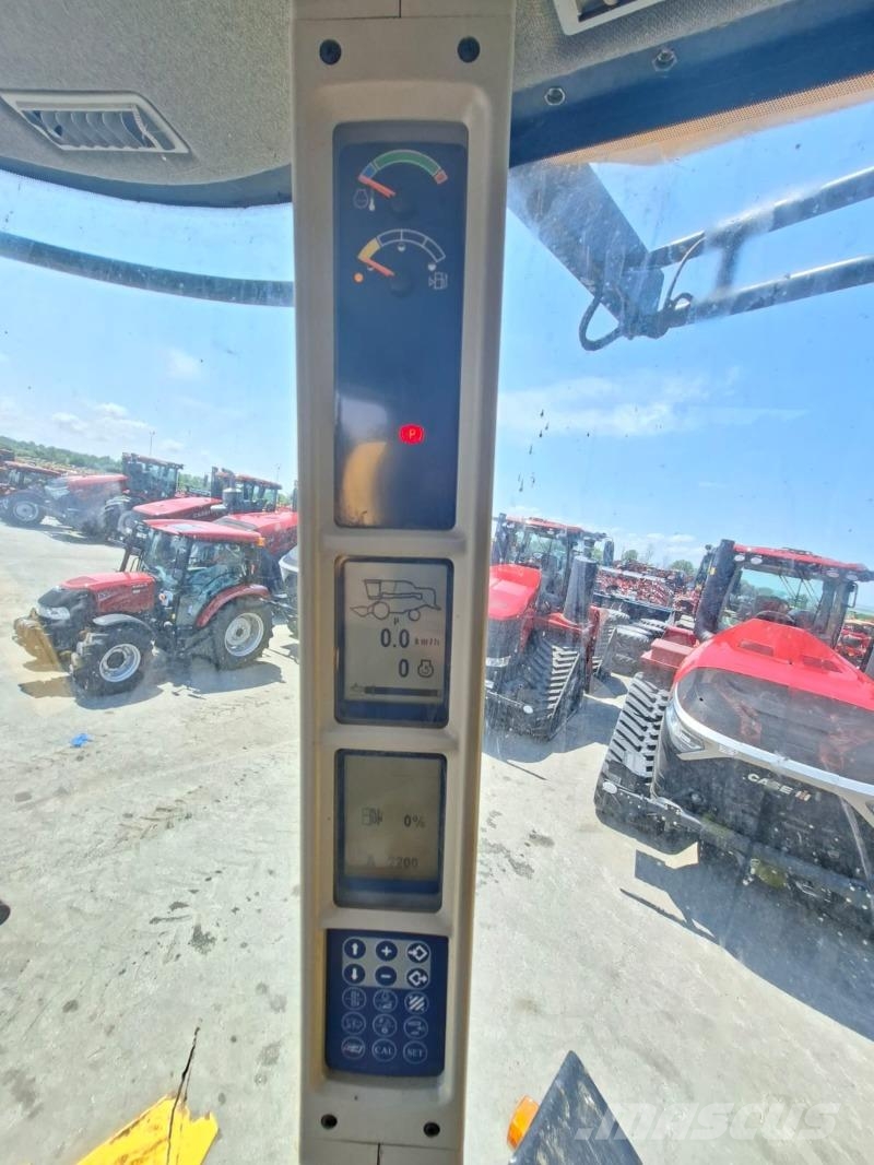 New Holland TC580 și Heder 5.4 m + cărucior حصادات