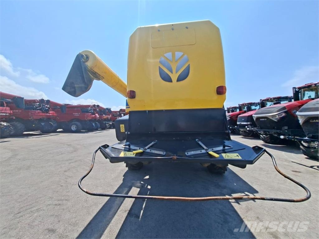 New Holland TC580 și Heder 5.4 m + cărucior حصادات