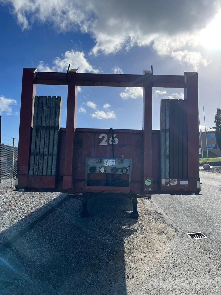 B-xl 3 akslet åben trailer med forsmæk Andere Auflieger