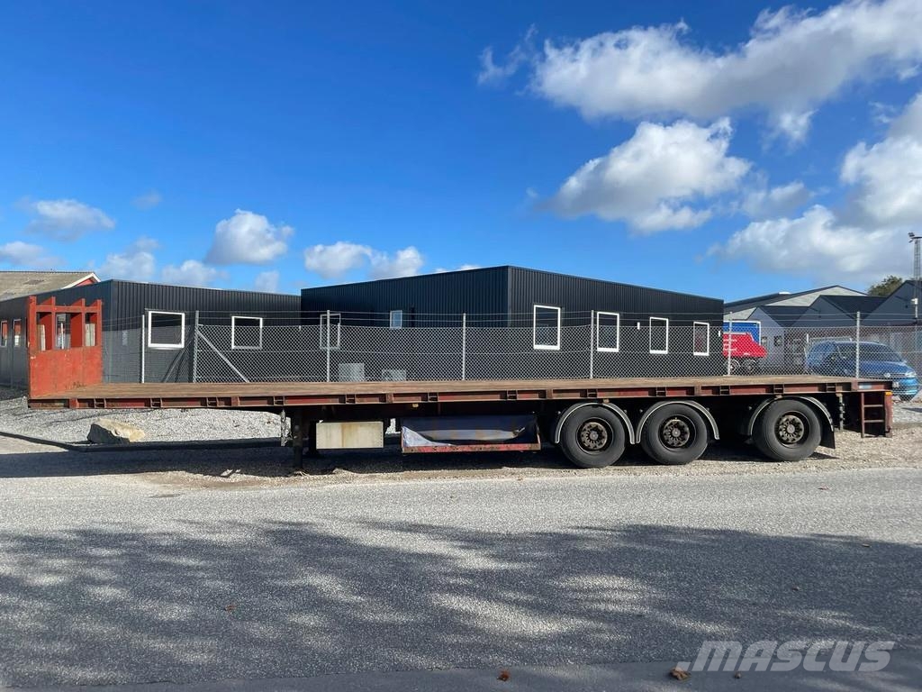 B-xl 3 akslet åben trailer med forsmæk Andere Auflieger