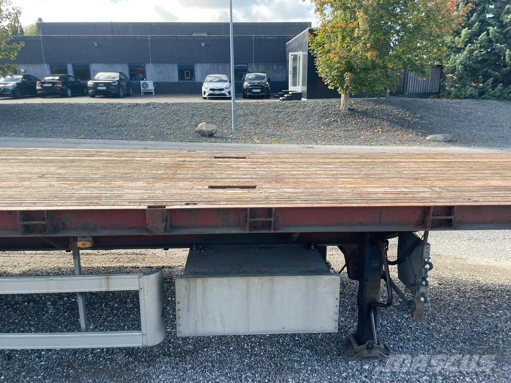 B-xl 3 akslet åben trailer med forsmæk Andere Auflieger