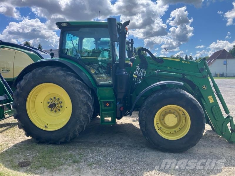 John Deere 6155R Traktori