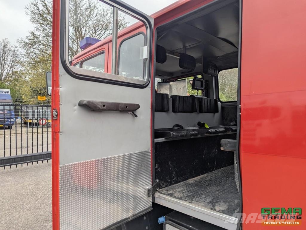 Mercedes-Benz 1124 AF 4x4 Dubbelcab 6Cil - 9 Pers - Kronenburg T Camiones de bomberos