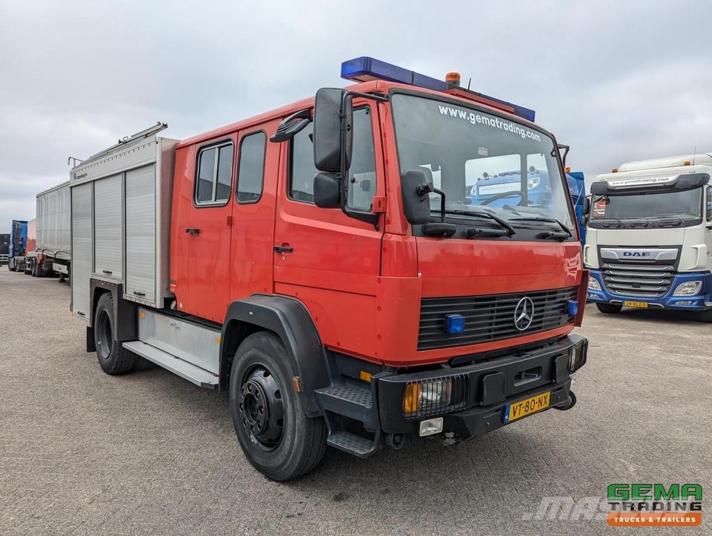 Mercedes-Benz 1124 AF 4x4 Dubbelcab 6Cil - 9 Pers - Kronenburg T Camiones de bomberos