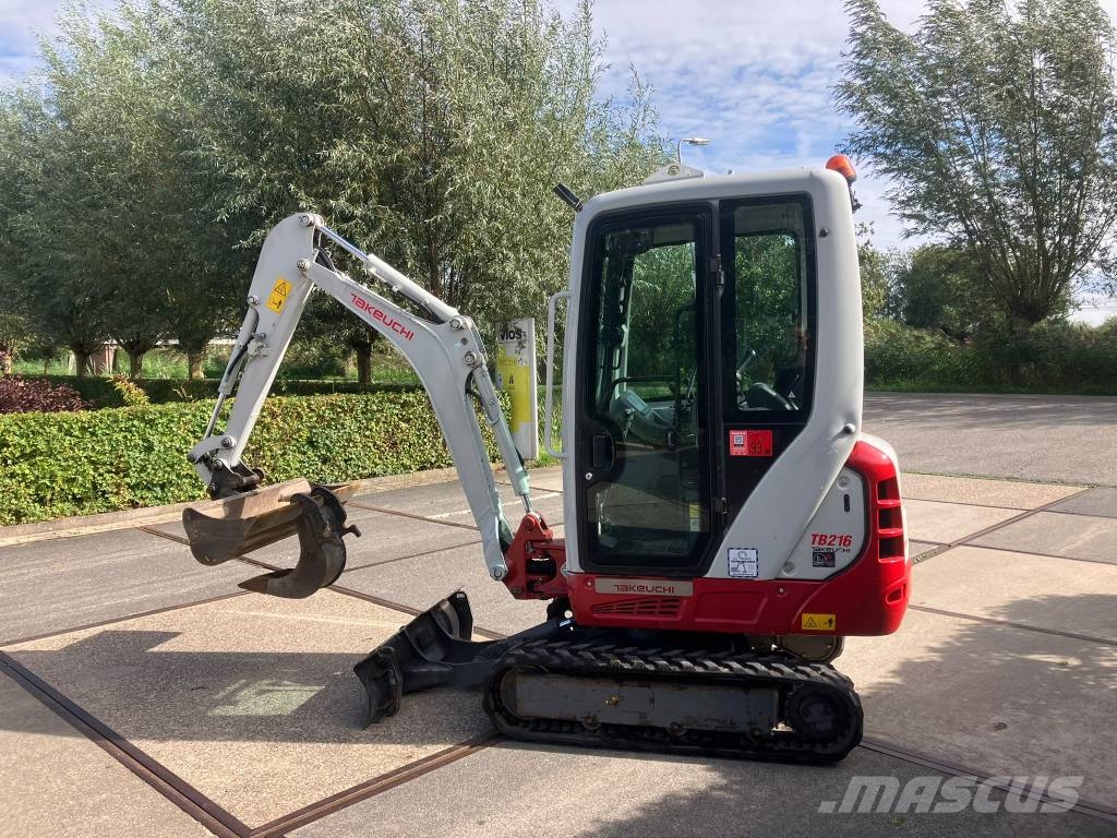 Takeuchi TB 216 midigraver | 3080 uur | verstelbare rupsen Mini ekskavatori < 7 t