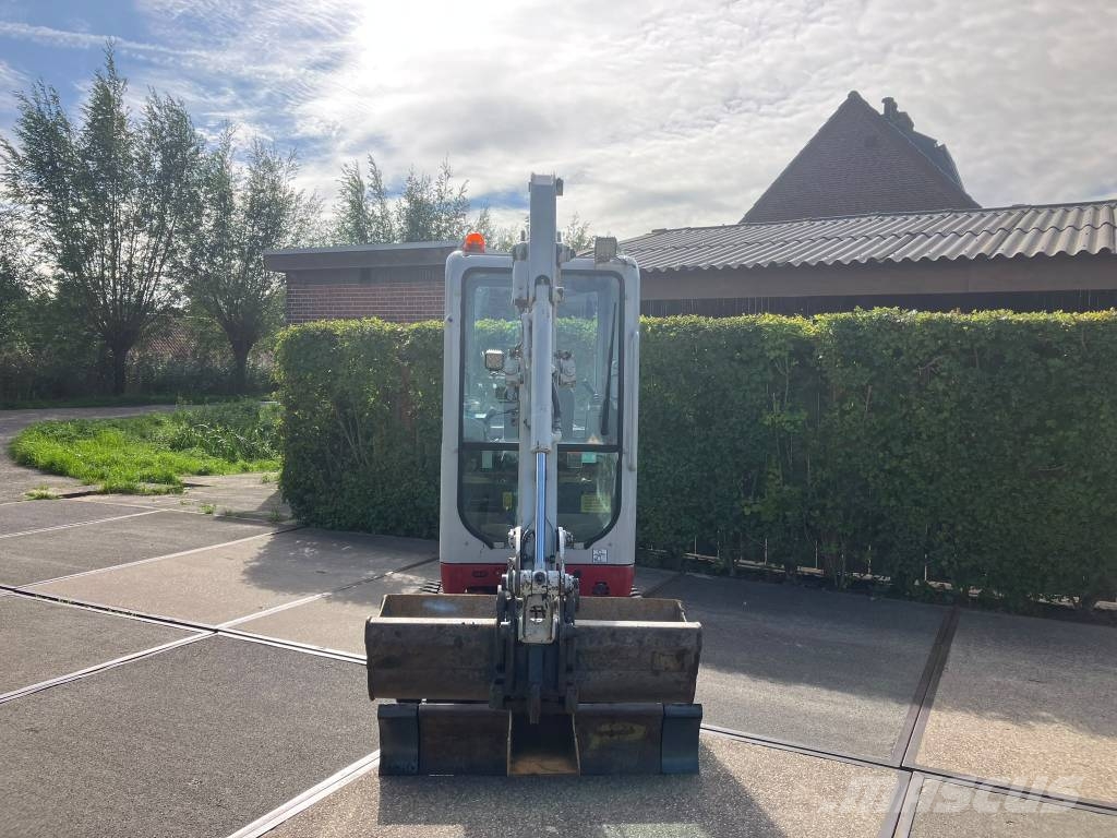 Takeuchi TB 216 midigraver | 3080 uur | verstelbare rupsen Mini ekskavatori < 7 t