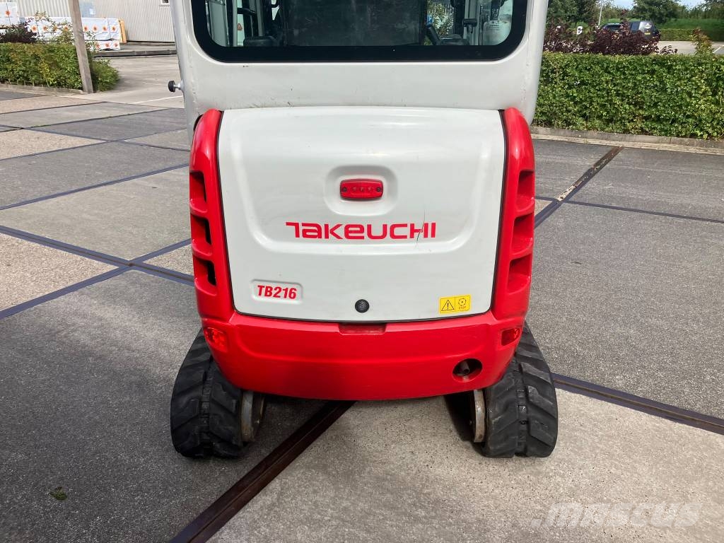 Takeuchi TB 216 midigraver | 3080 uur | verstelbare rupsen Mini ekskavatori < 7 t