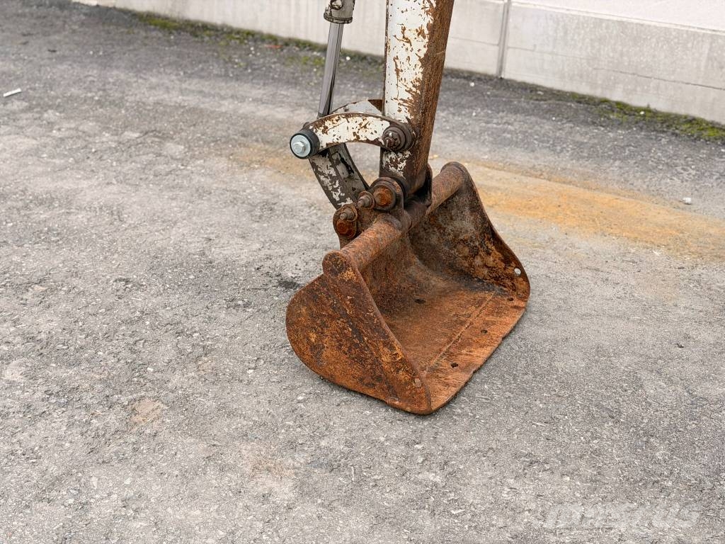 Takeuchi TB 016 Minikaivukoneet < 7t