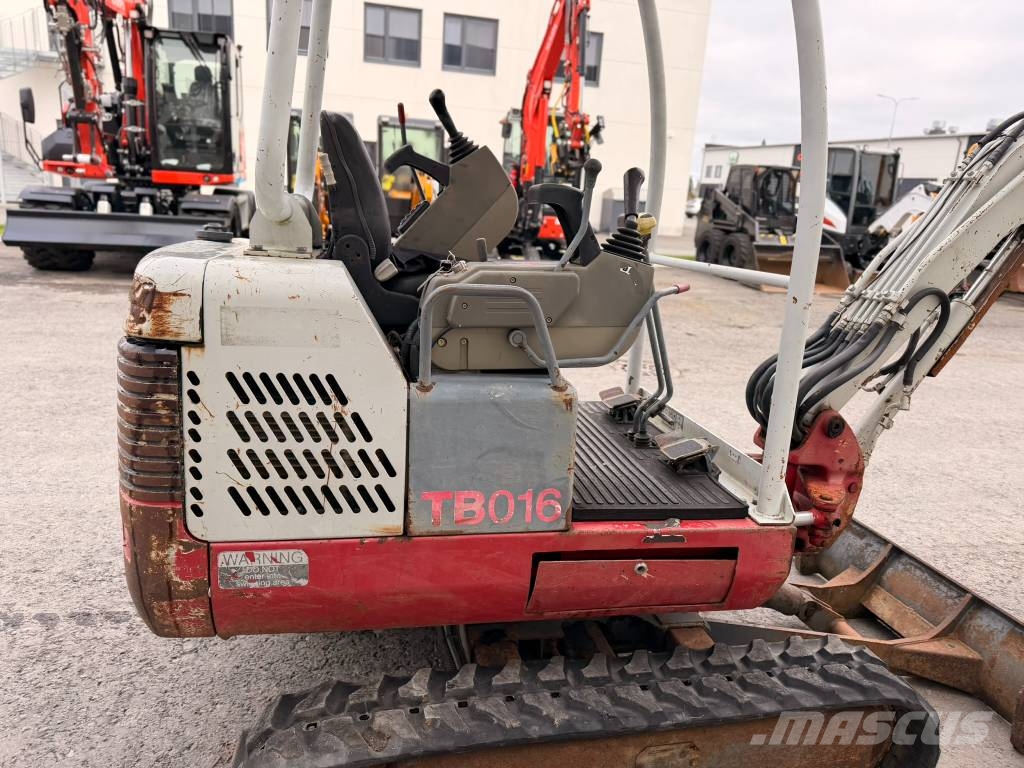 Takeuchi TB 016 Minikaivukoneet < 7t