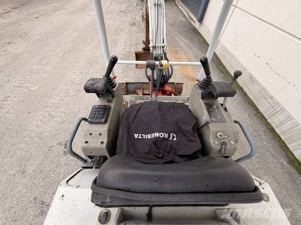 Takeuchi TB 016 Minikaivukoneet < 7t