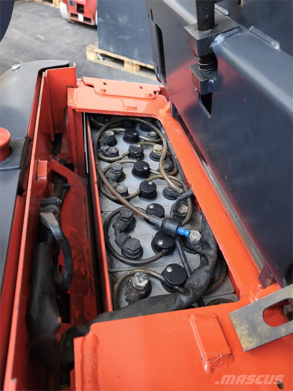 Linde L14 AP Zelfrijdende stapelaars
