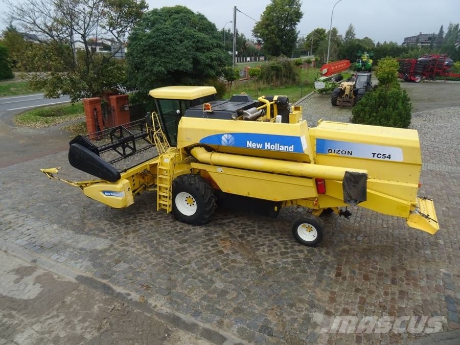 New Holland TC 54 Biçerdöverler