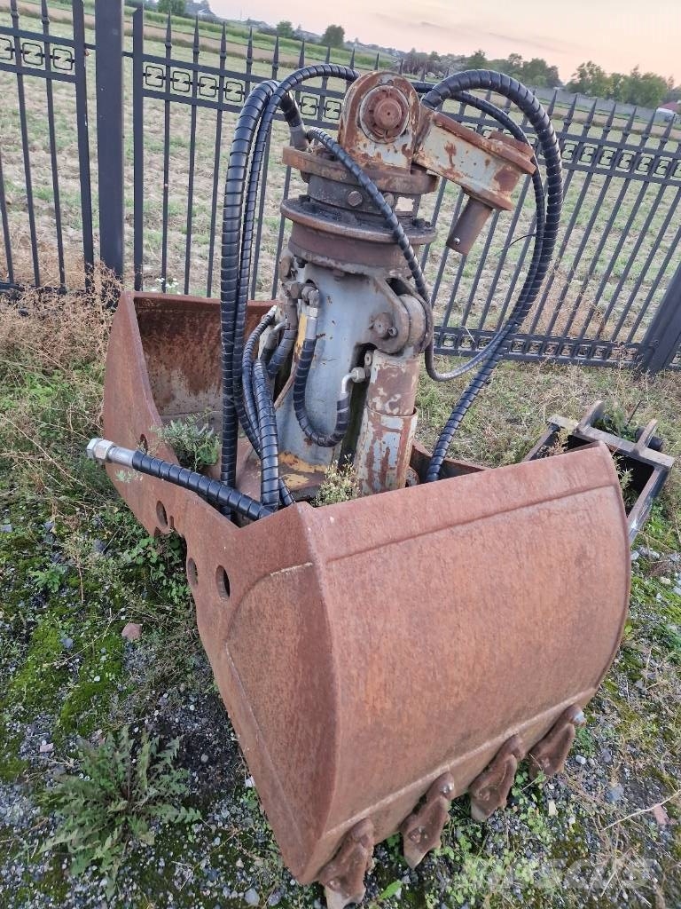 Sennebogen FUCHS CAT TEREX Chwytaki