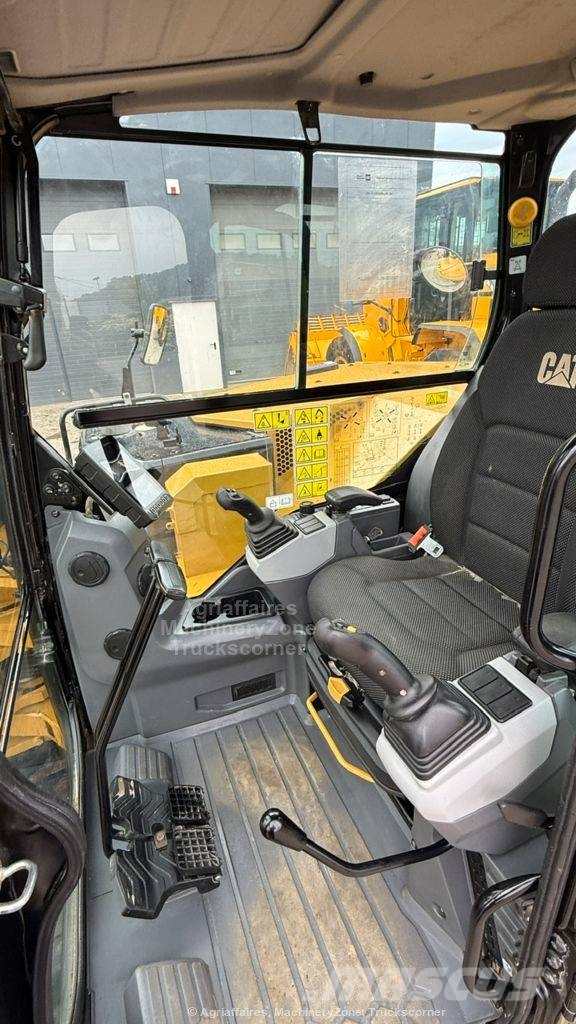 CAT 308 C CR حفارات وسط 7 طن - 12 طن