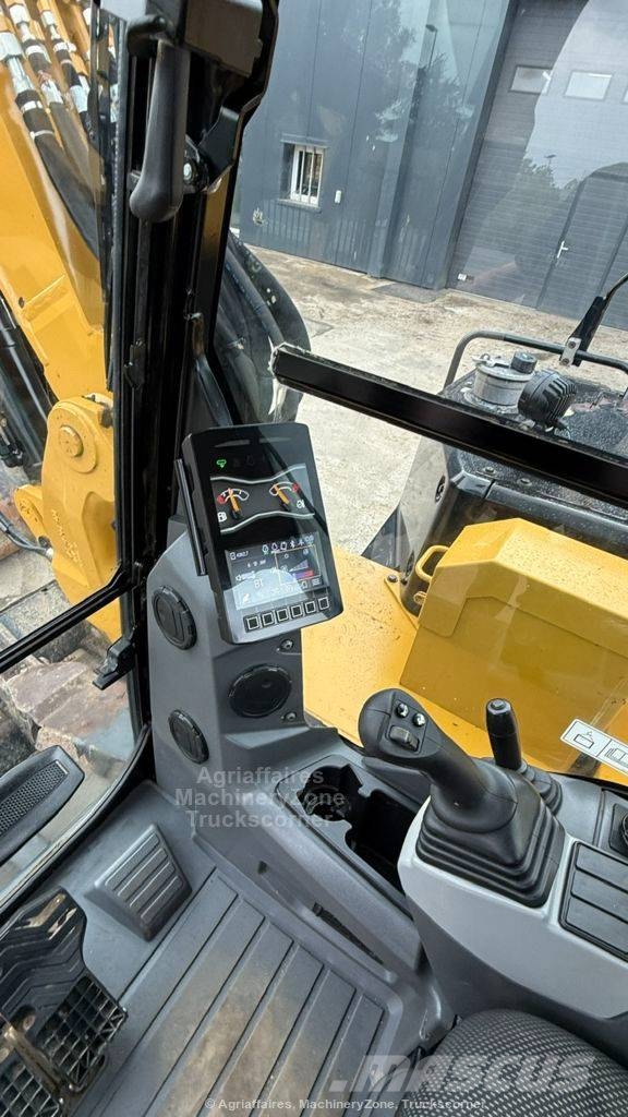 CAT 308 C CR حفارات وسط 7 طن - 12 طن