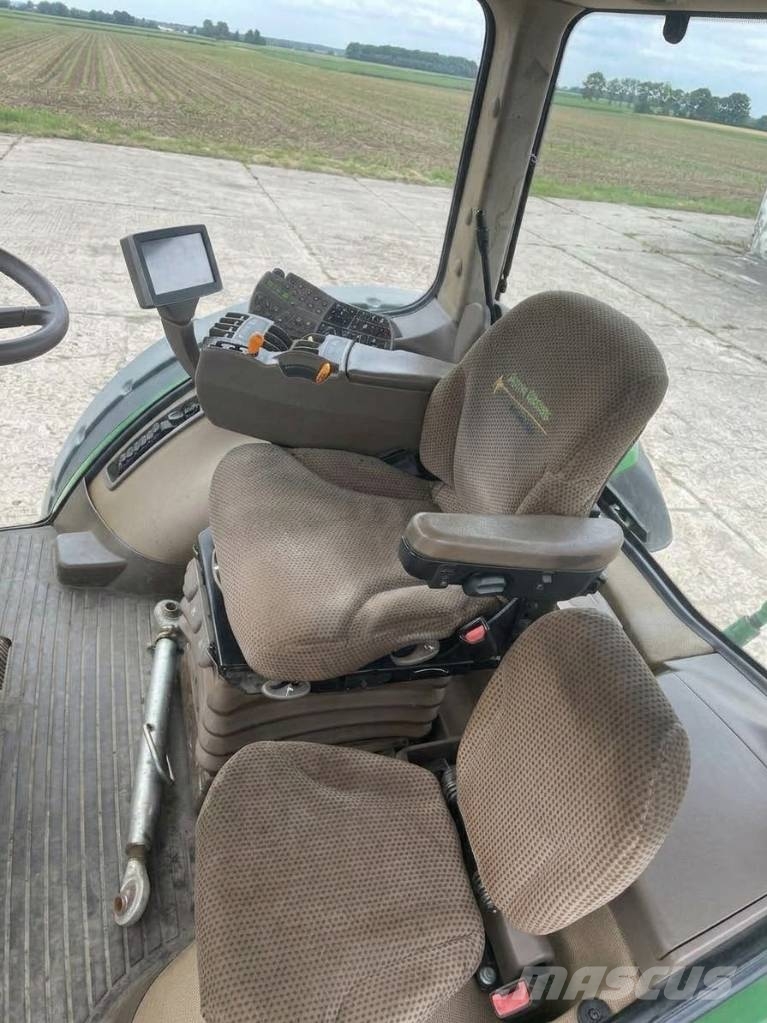 John Deere 8285 R Tractoare