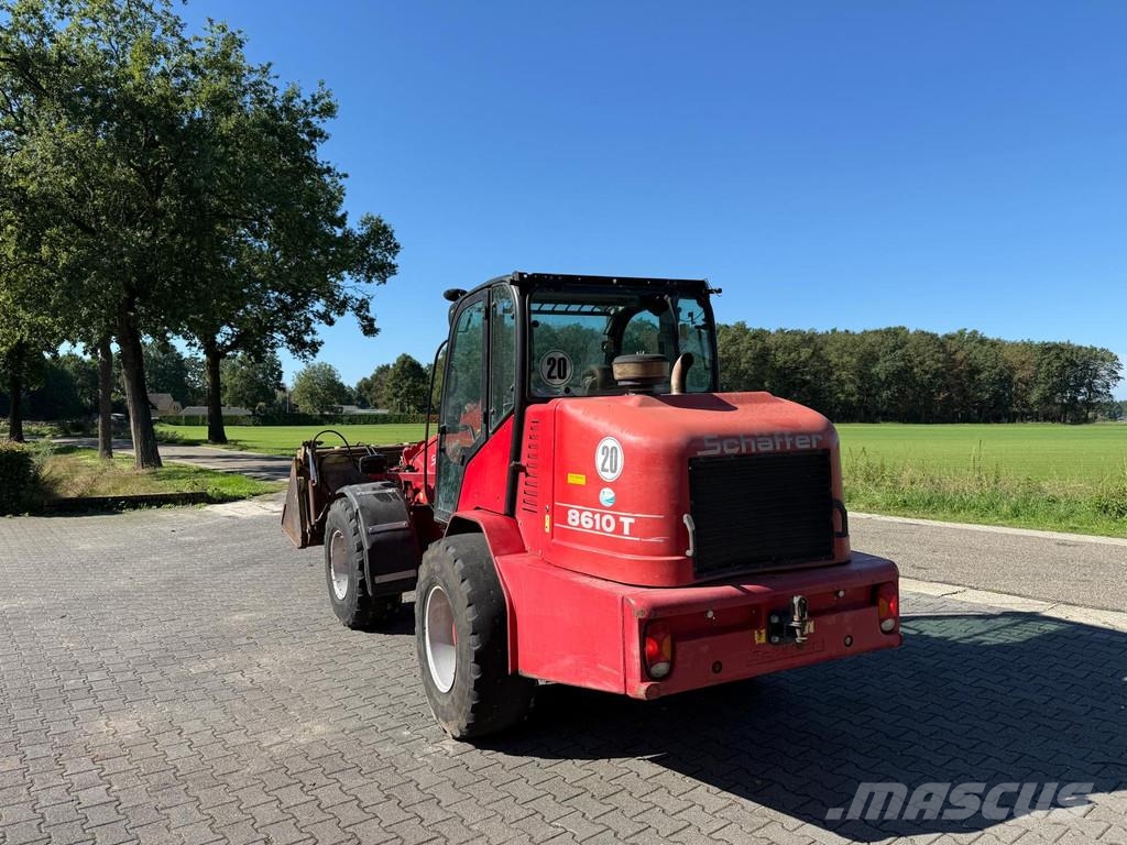 Schäffer 8610T telelader 伸縮輪式裝載機