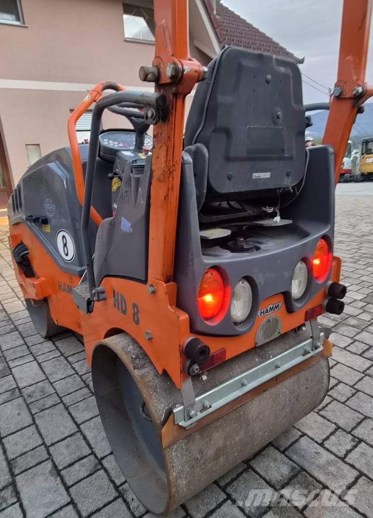 Hamm HD 8 VV Tandemové válce