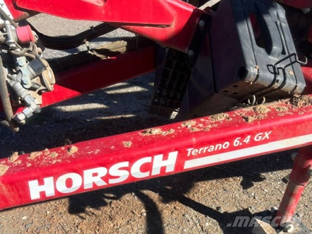 Horsch Terrano 6.4 GX Piekabināmie arkli