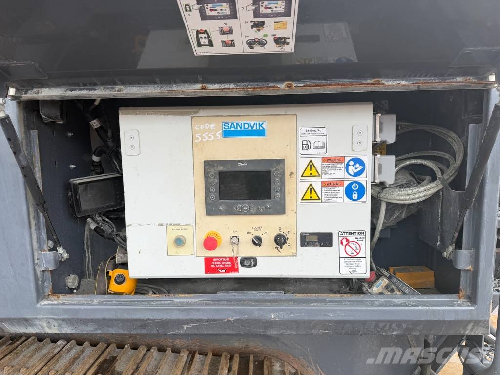 Sandvik QS 331 Mobilni drobilniki