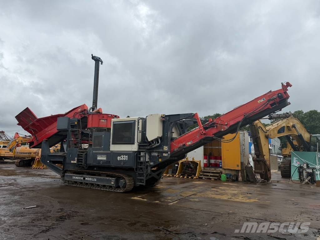 Sandvik QS 331 Mobilni drobilniki