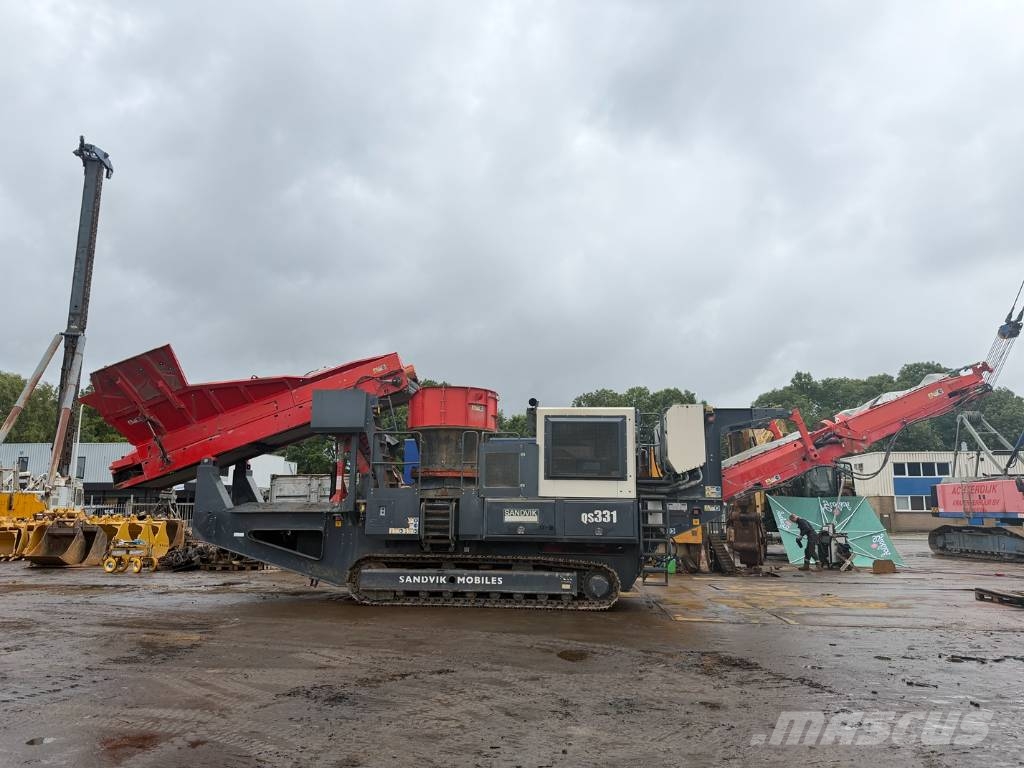 Sandvik QS 331 Mobilni drobilniki
