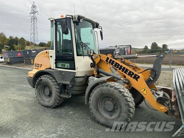 Liebherr L 507 Pyöräkuormaajat