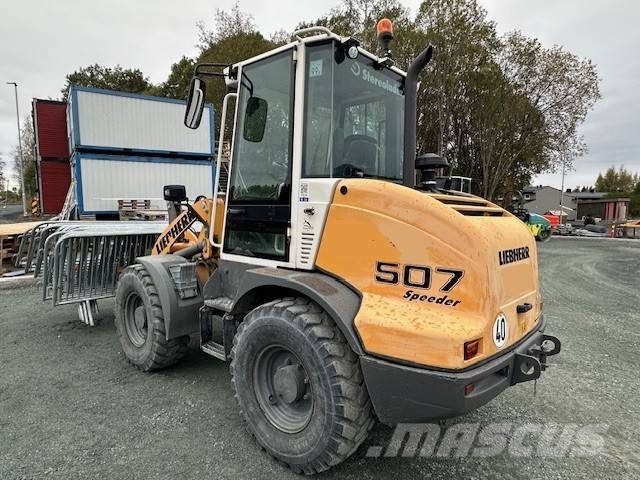 Liebherr L 507 Pyöräkuormaajat