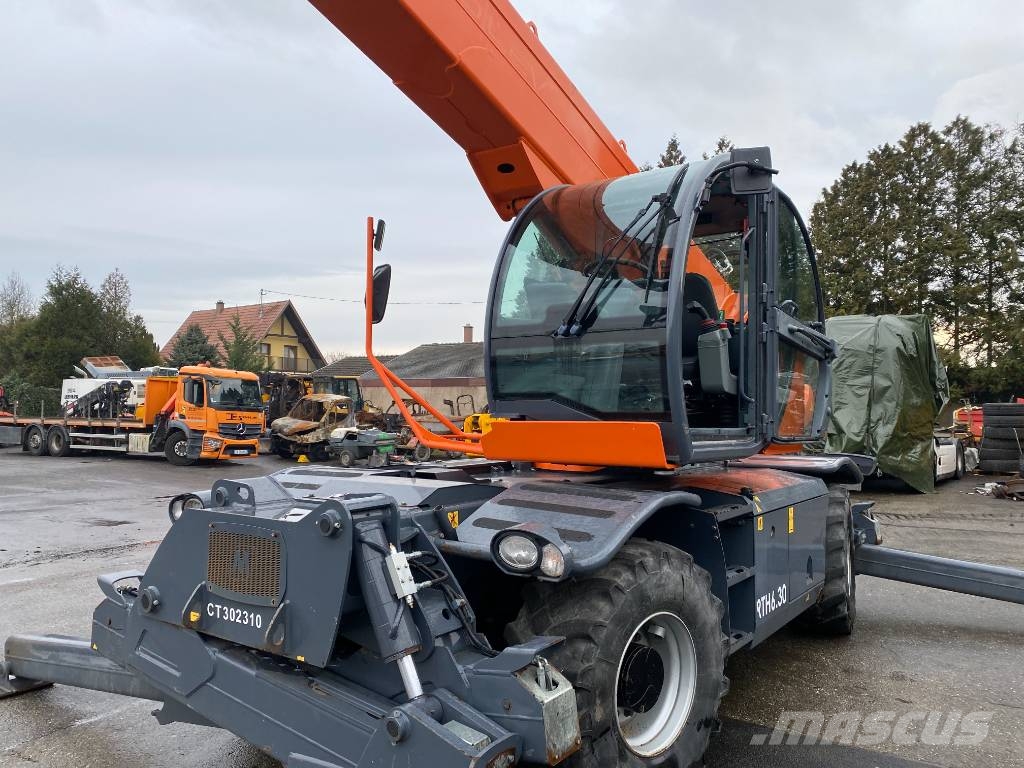Magni RTH 6.30-V/D+Treuil W6 1er Main Endommagé Τηλεσκοπικοί τροχοφόροι φορτωτές