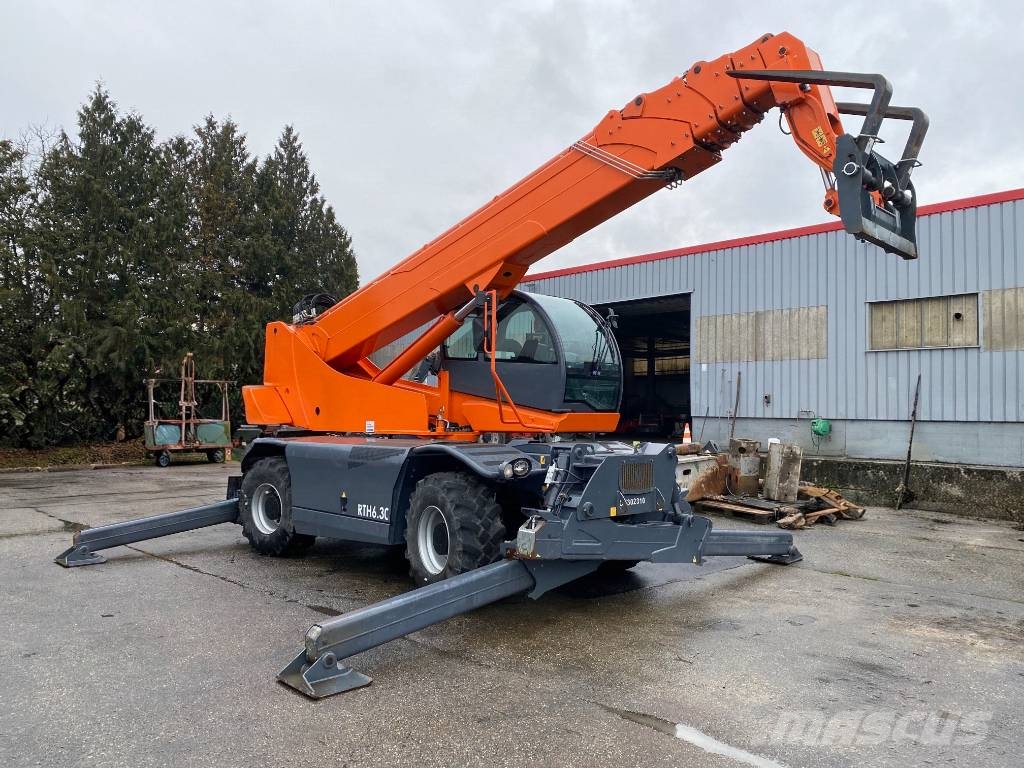 Magni RTH 6.30-V/D+Treuil W6 1er Main Endommagé Τηλεσκοπικοί τροχοφόροι φορτωτές
