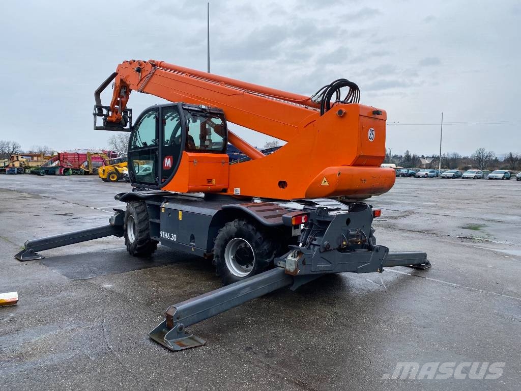 Magni RTH 6.30-V/D+Treuil W6 1er Main Endommagé Τηλεσκοπικοί τροχοφόροι φορτωτές
