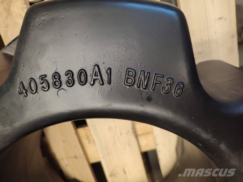 Case IH Wheel weight 405830A1 Case Magnum 285 Däck, hjul och fälgar