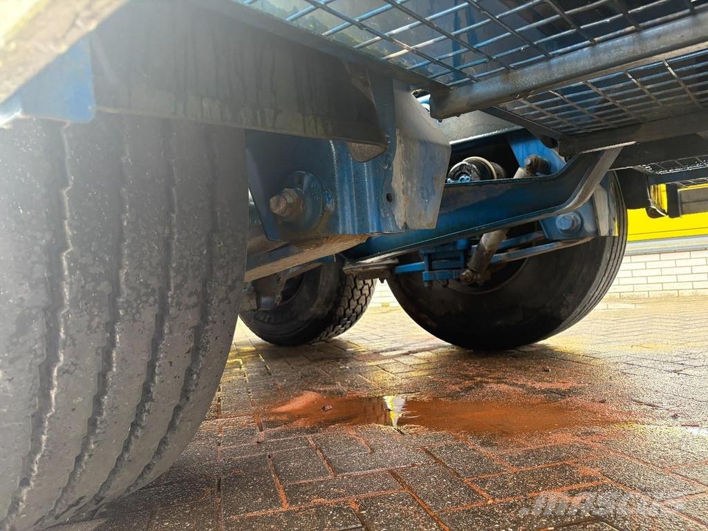 Serrus SILO tipper 90 degrees Cisternové návěsy
