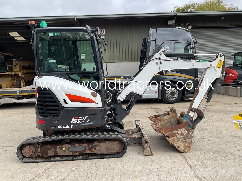 Bobcat E 26 Minibagger < 7t