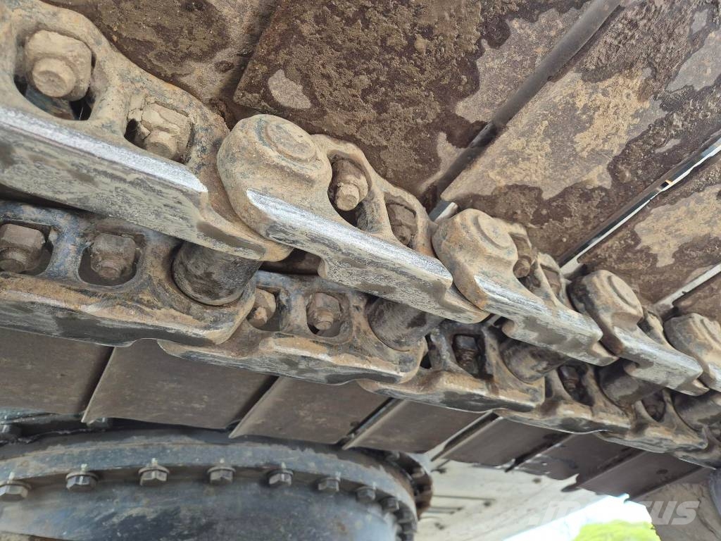 Hyundai HX 235 LCR Gravemaskiner på larvebånd