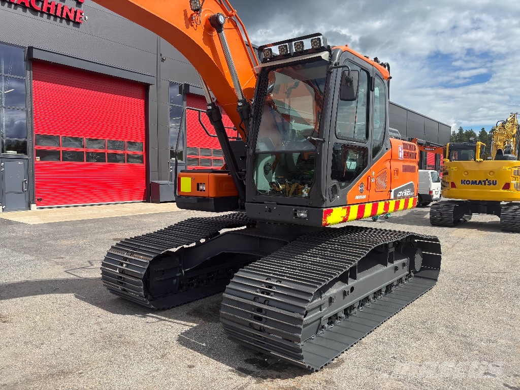 Doosan DX 160 LC / Kallistaja, 3 kauhaa, Uudet ketjut! Excavadoras sobre orugas