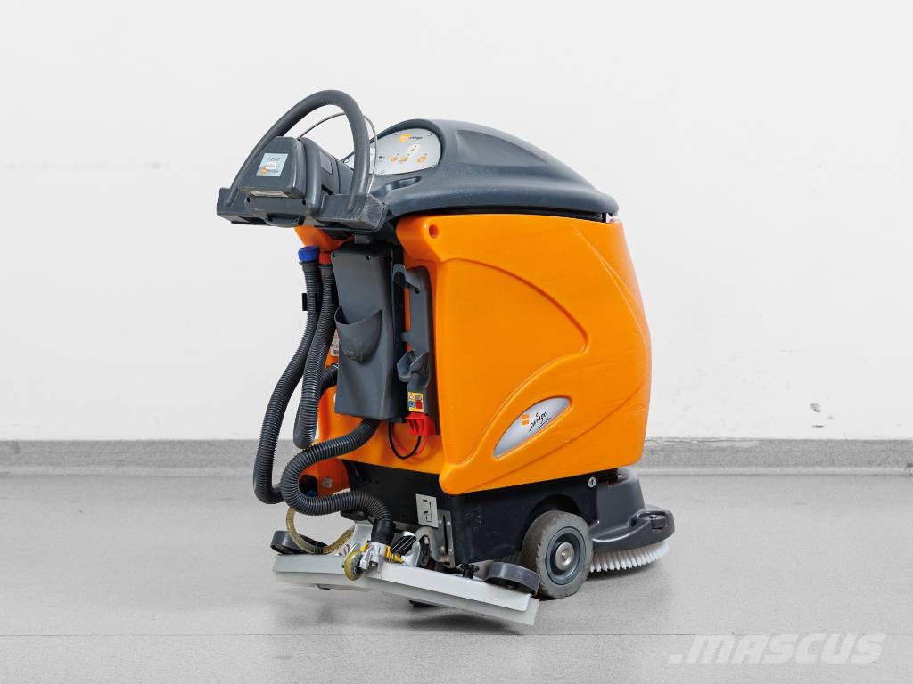 Taski Swingo 755 B - NEW BATTERIES Strojevi za čiščenje i ribanje podova