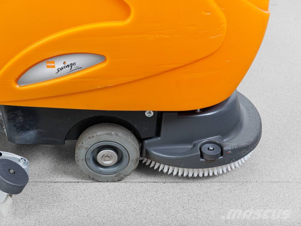 Taski Swingo 755 B - NEW BATTERIES Strojevi za čiščenje i ribanje podova