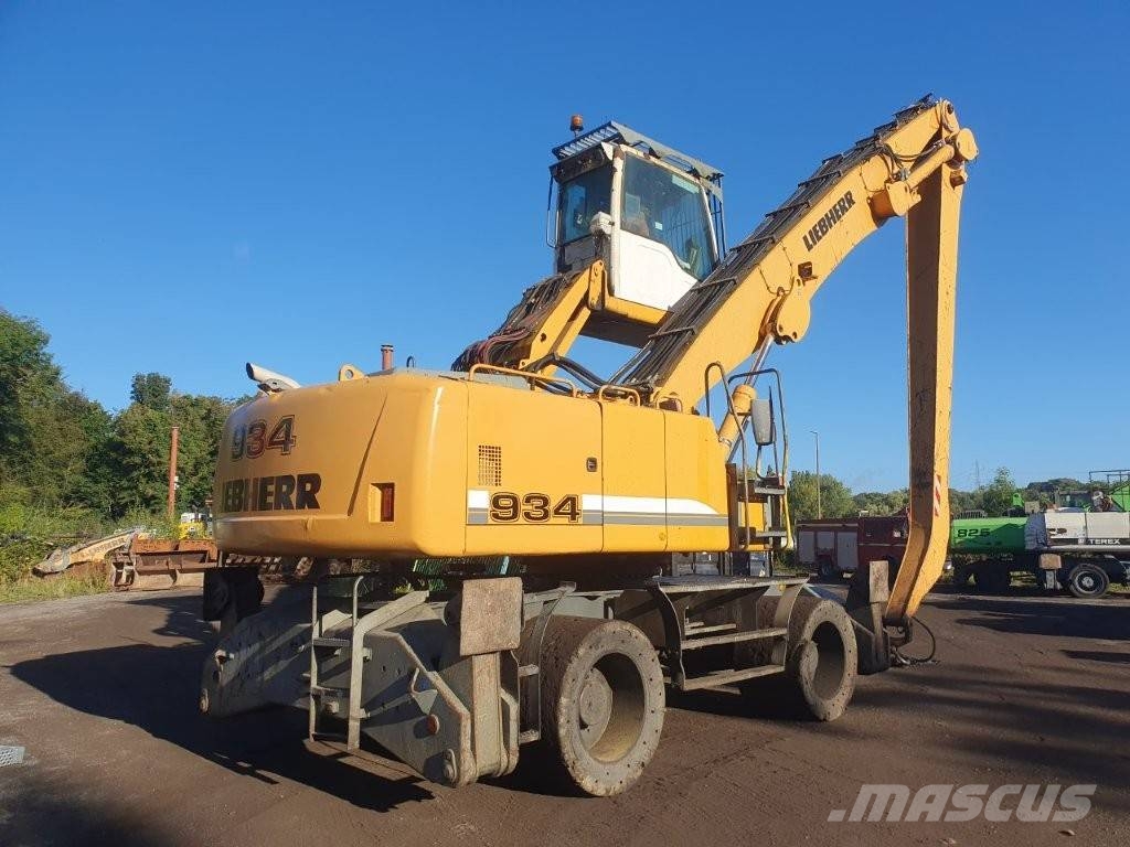 Liebherr A 934 C Manejadores de residuos industriales