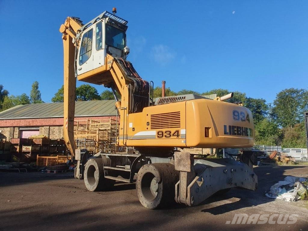 Liebherr A 934 C Manejadores de residuos industriales
