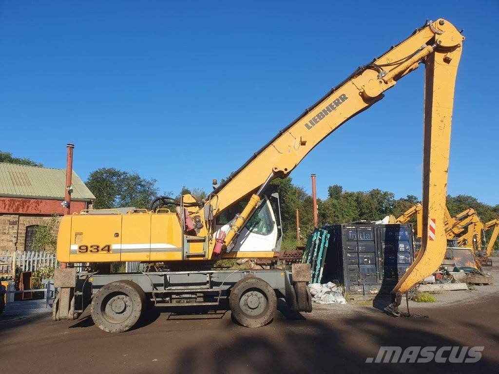 Liebherr A 934 C Manejadores de residuos industriales