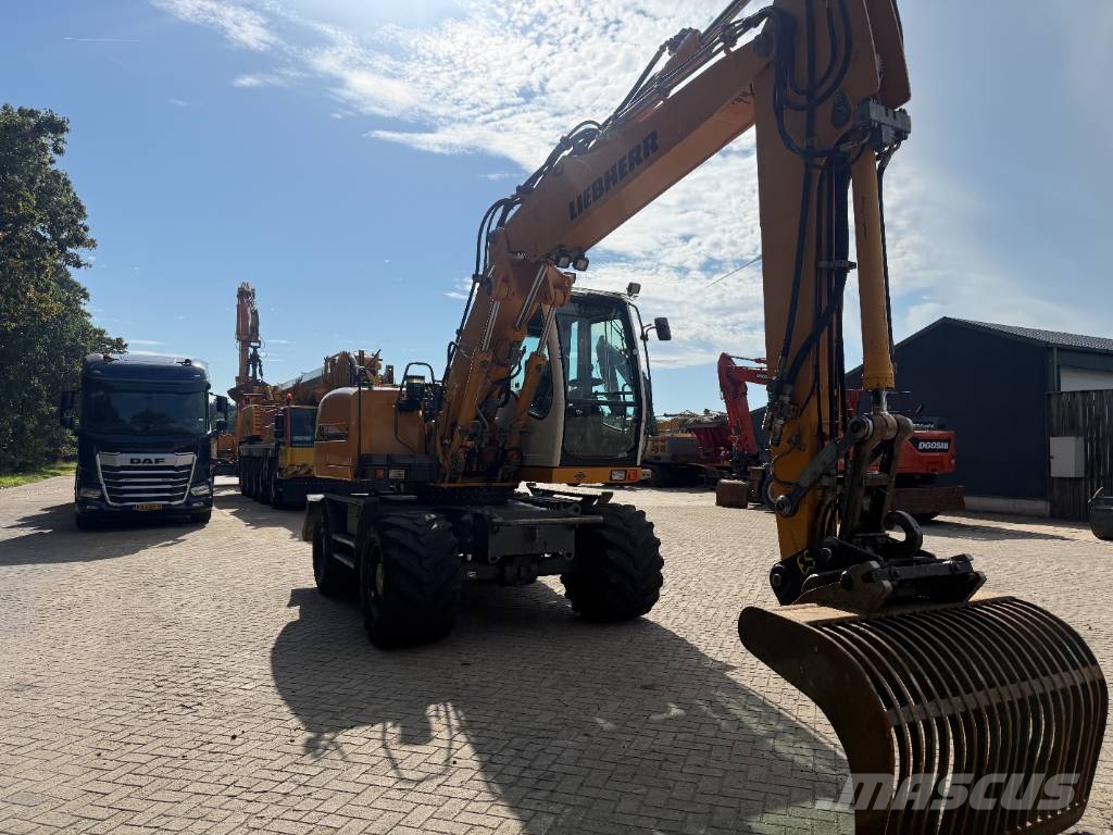 Liebherr A 314 Litronic Bagri na kolesih