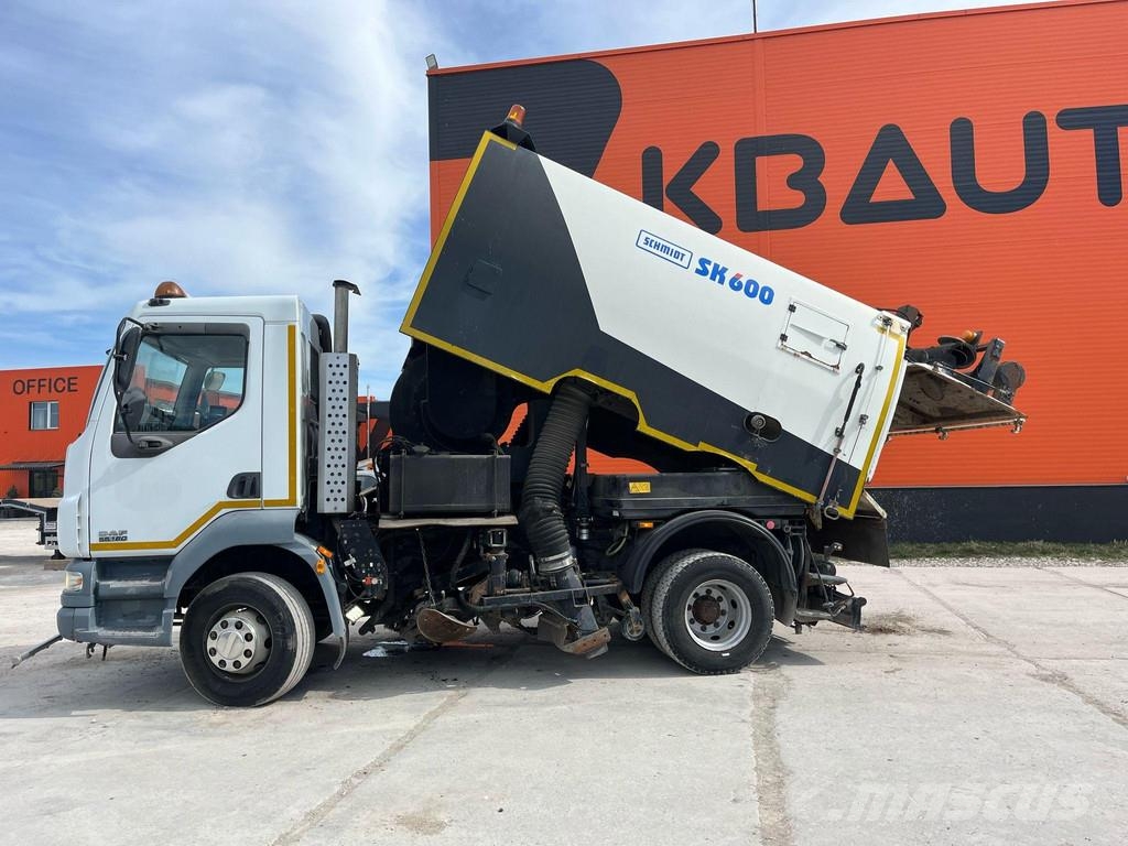 DAF LF 55.180 4x2 Schmidt SK 600 Dual LP Підмітальні машини