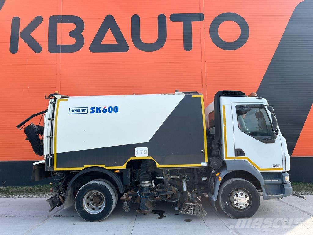 DAF LF 55.180 4x2 Schmidt SK 600 Dual LP Підмітальні машини
