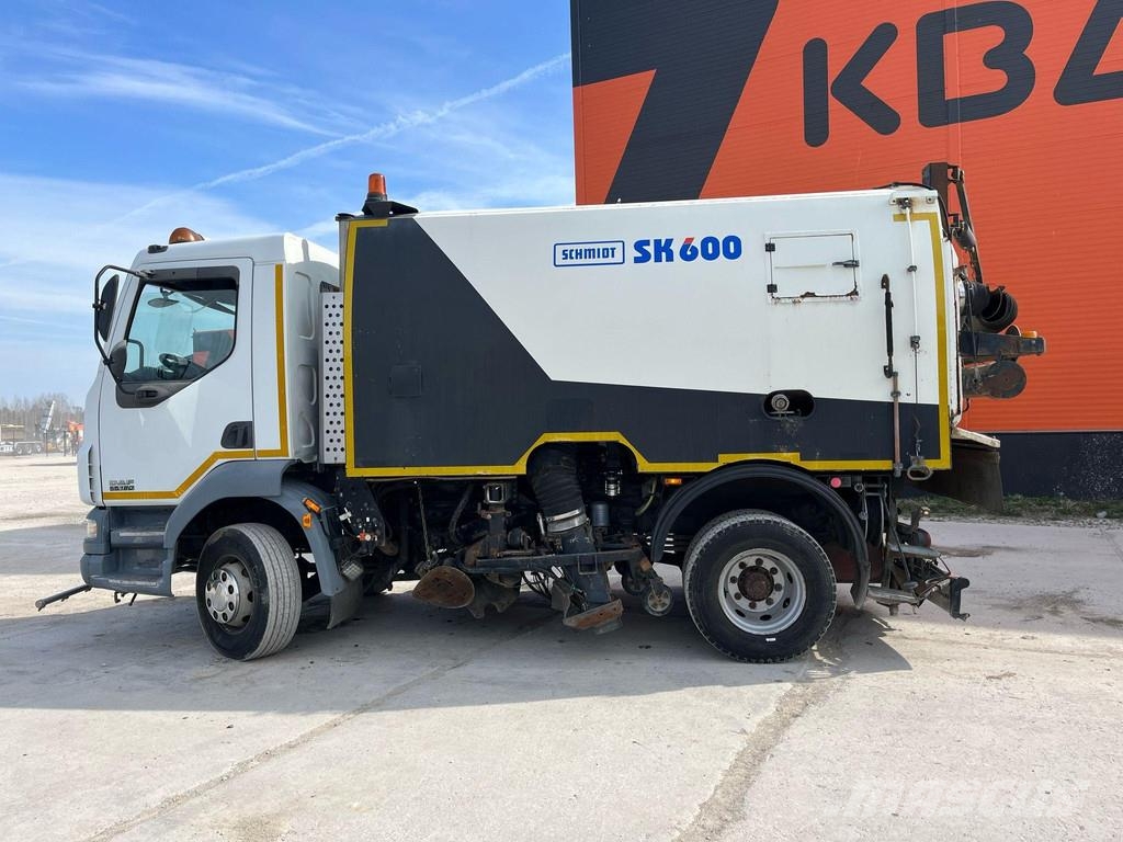 DAF LF 55.180 4x2 Schmidt SK 600 Dual LP Підмітальні машини